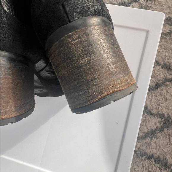 Bullboxer Morgan bootie black size 9.5-10. (40) - Picture 6 of 13